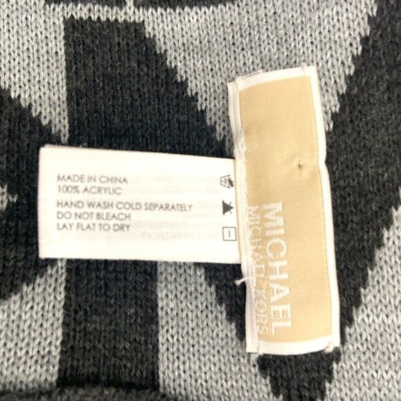 Michael Kors Infinity Scarf Logo Black Gray Neutral Neck Warmer Cozy - Picture 5 of 5